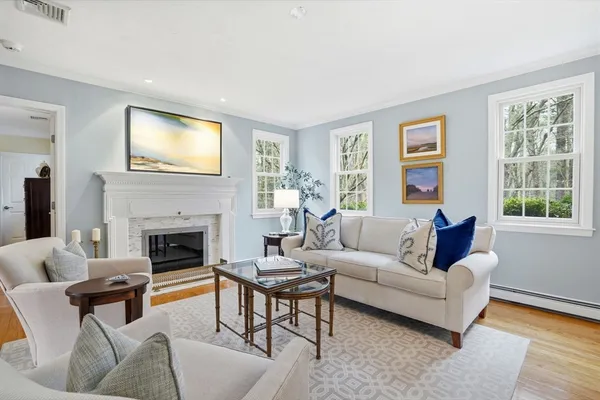 $2,449,000 | 10 South Pasture Lane, Duxbury, MA 02332