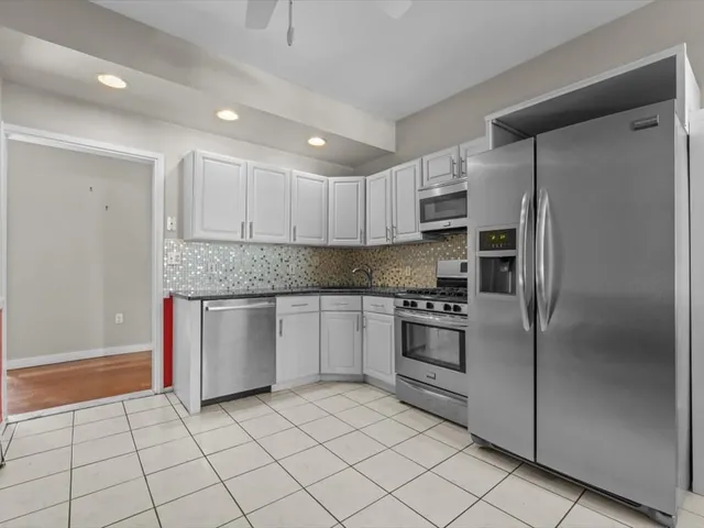 $499,000 | 509 Pleasant Street, Unit 14, Melrose, MA 02176