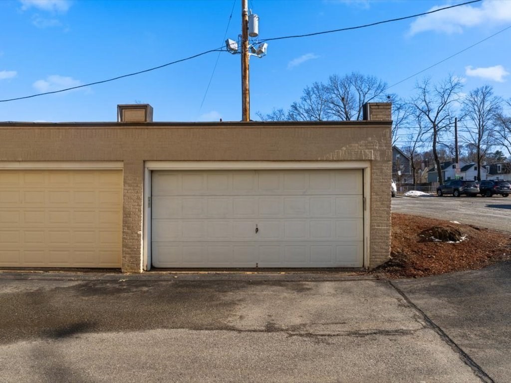 509 Pleasant Street, Unit 14 Melrose, MA 02176 - Photo 32 of 37