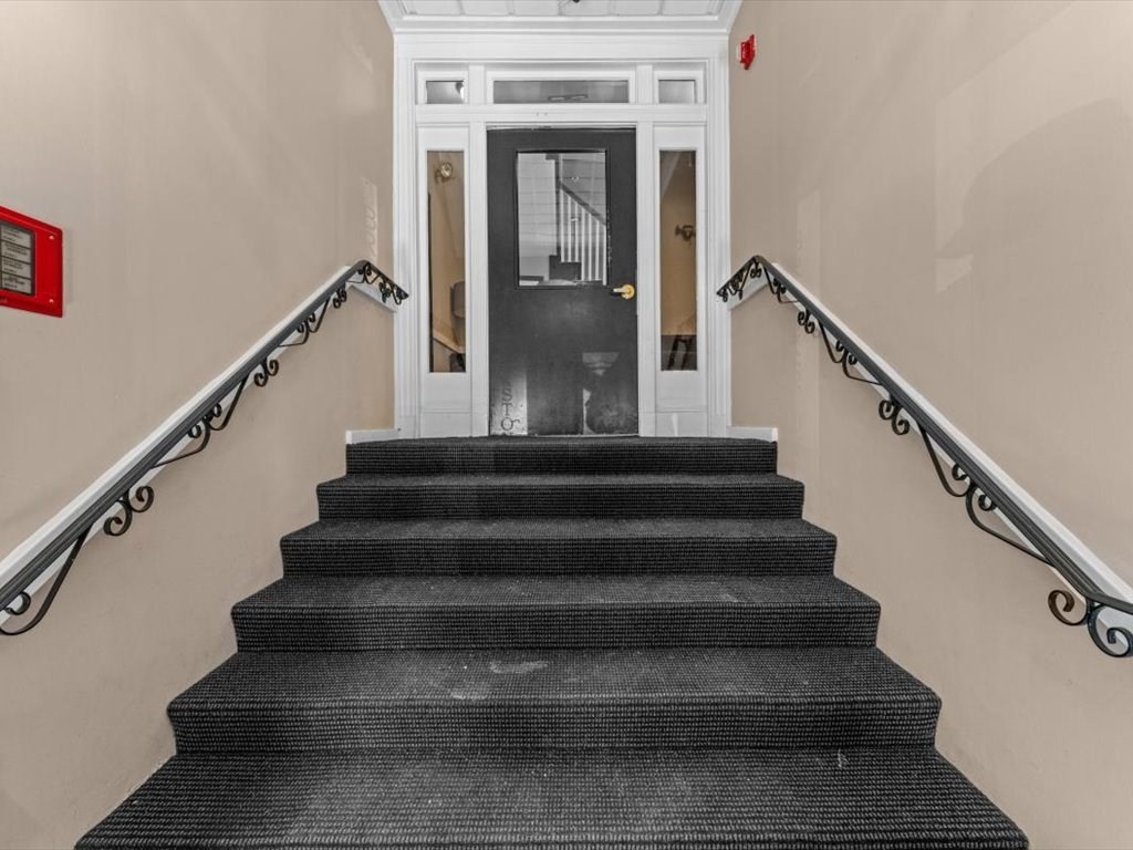 509 Pleasant Street, Unit 14 Melrose, MA 02176 - Photo 4 of 37