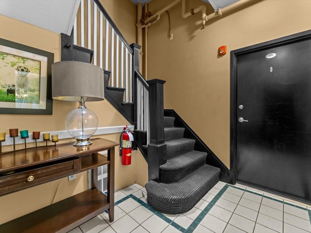 509 Pleasant Street, Unit 14 Melrose, MA 02176 - Photo 5 of 37