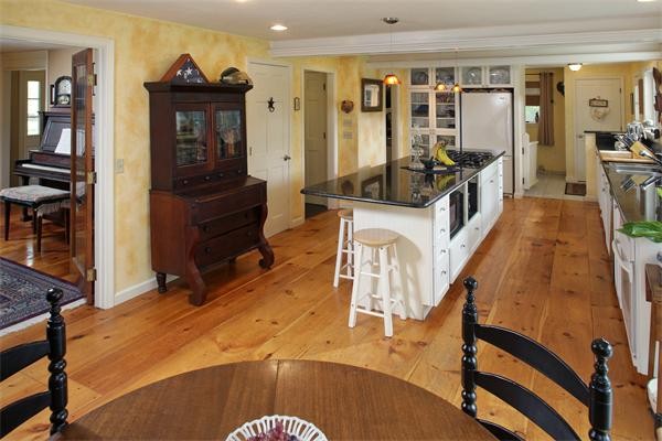9 Dukes Brook Road Plympton, MA 02367 - Photo 6 of 20 Gallery Image 6