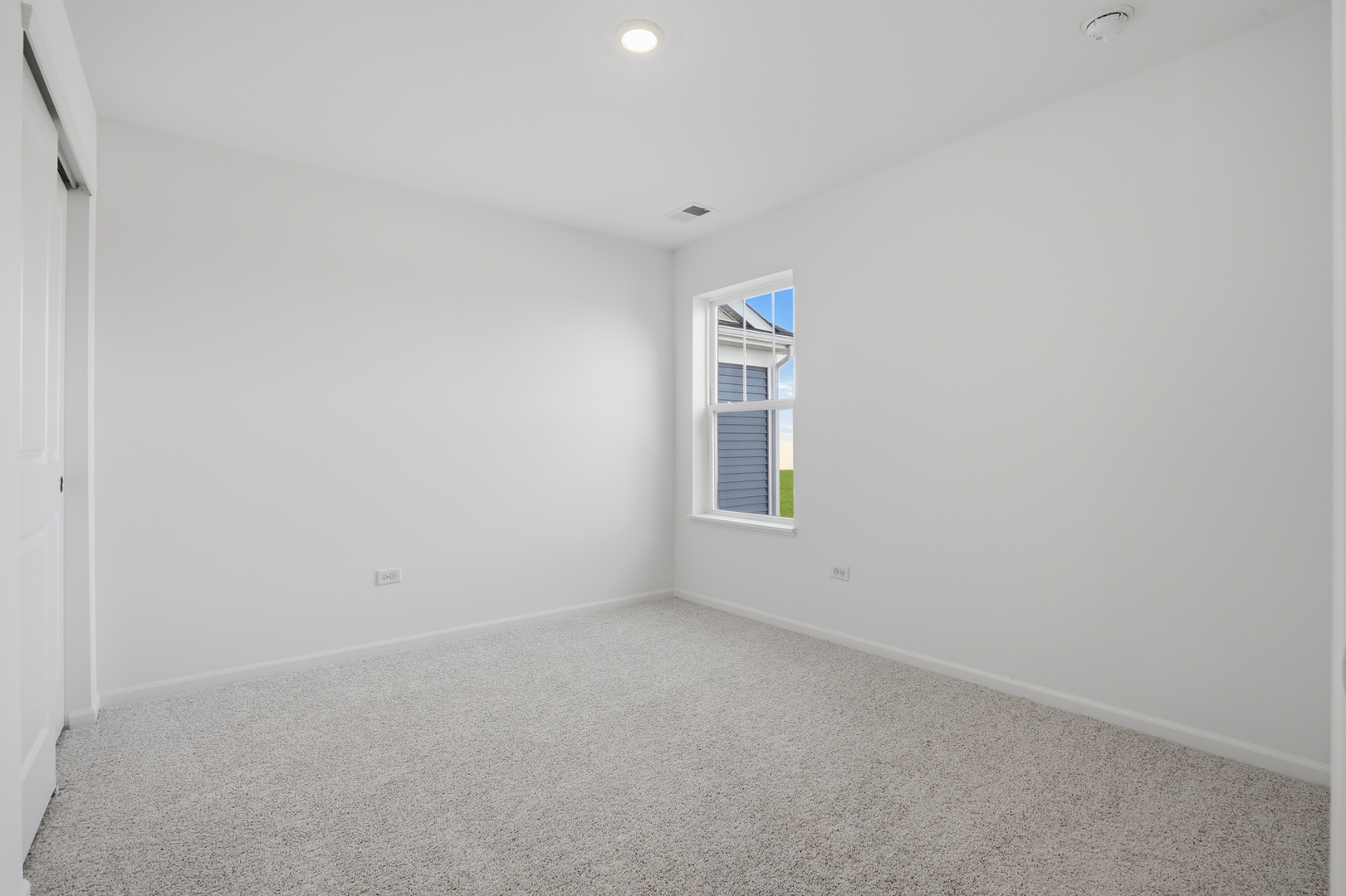 269 Red Oak Circle Volo, IL 60020 - Photo 14 of 17 a view of an empty room with a window