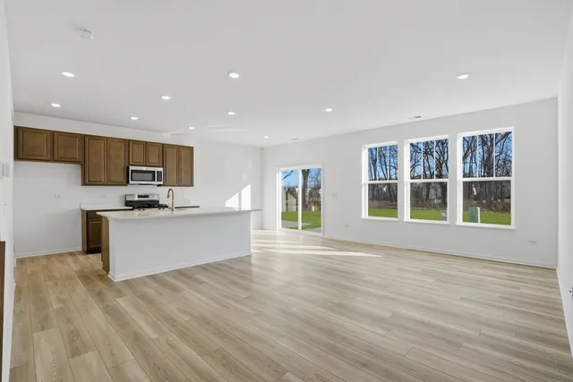 $324,440 | 269 Red Oak Circle, Volo, IL 60020