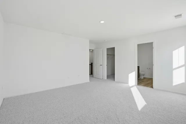 $324,440 | 269 Red Oak Circle, Volo, IL 60020