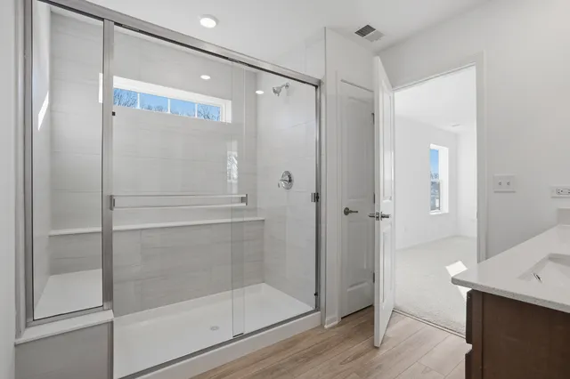 $324,440 | 269 Red Oak Circle, Volo, IL 60020