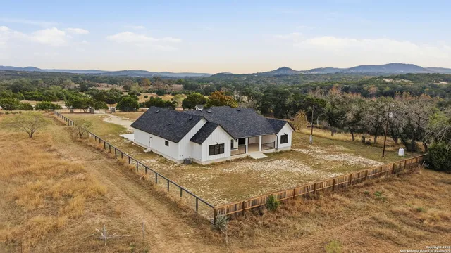 $749,900 | 13932 Highway 16, Pipe Creek, TX 78063