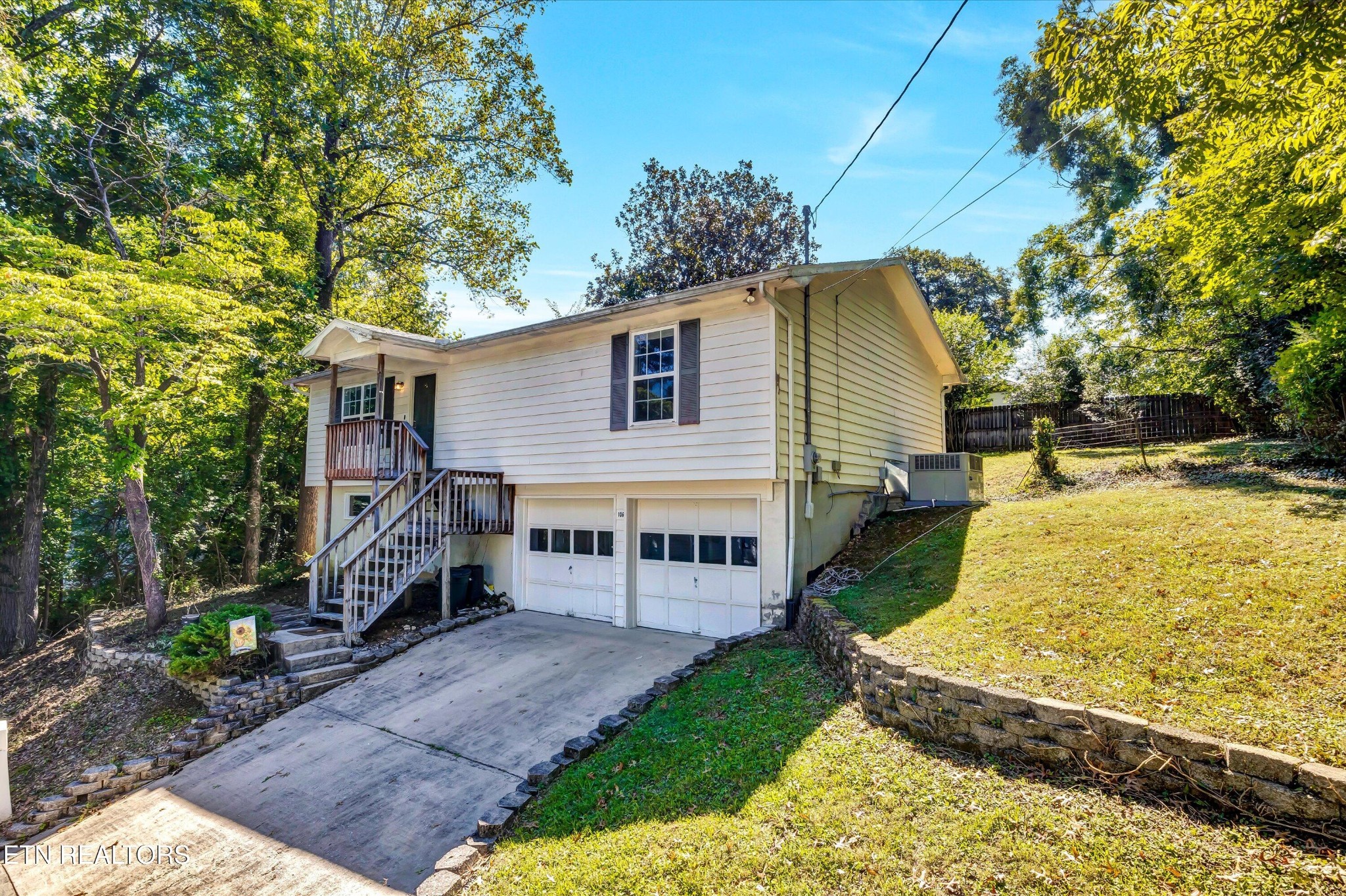 106 East Maiden Lane Oak Ridge, TN 37830 - Photo 3 of 28