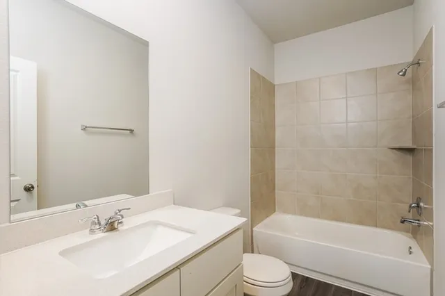 $1,975 | 3017 Wild Indigo Trail, Brookshire, TX 77423