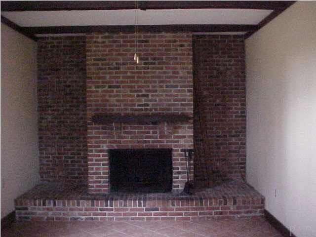 1399 Wishbone Road Cantonment, FL 32533 - Photo 10 of 18 WHAT A LOAD OF BRICK! COZY WINTER FIRES, READING, SNUGGLING