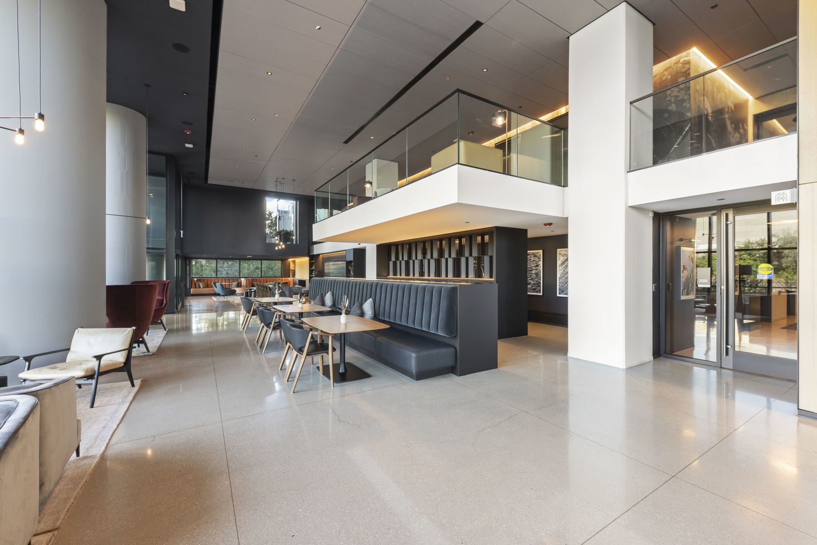 234 West Polk Street, Unit 2610 Chicago, IL 60607 - Photo 24 of 43 a view of a patio with a table and chairs under an umbrella