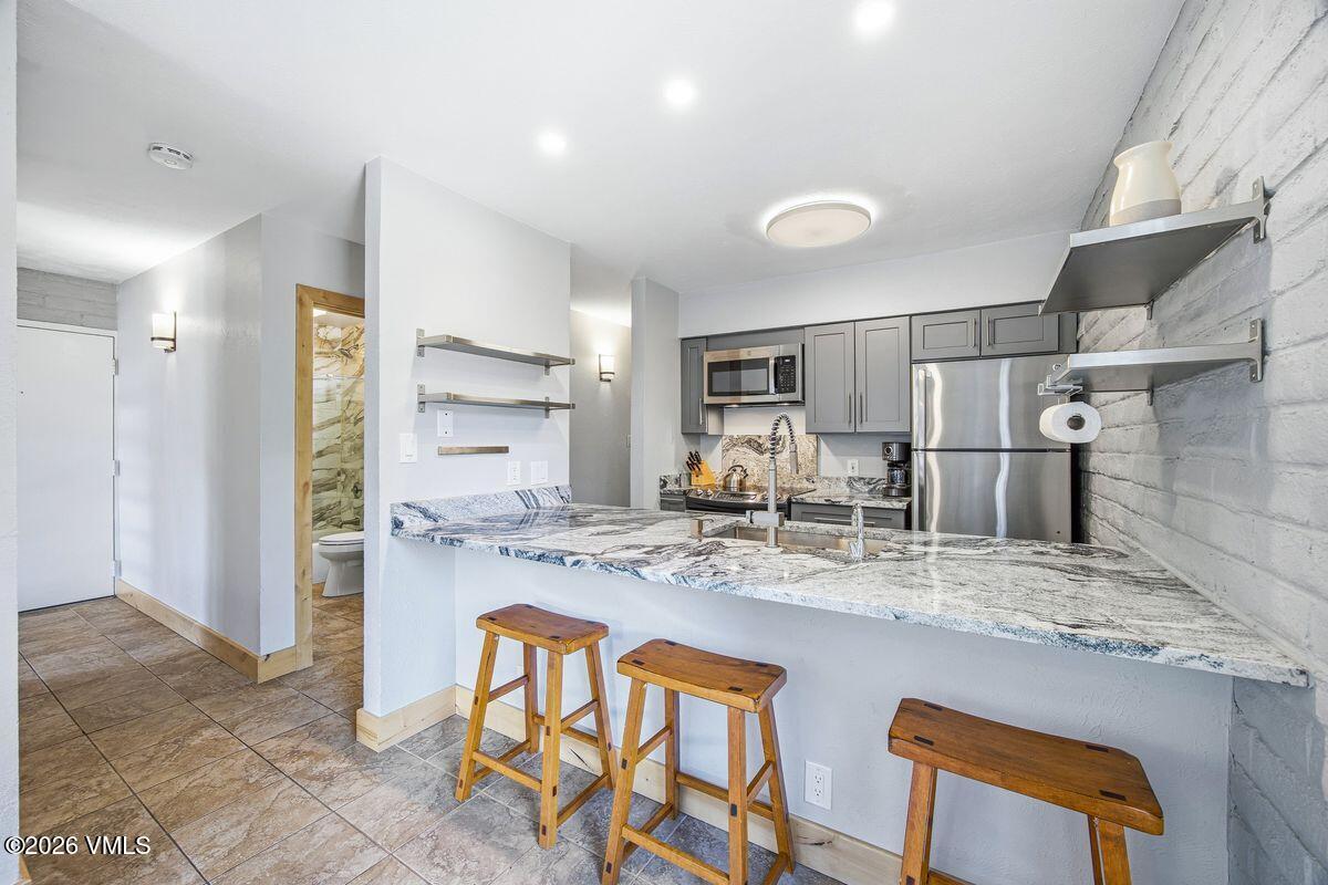 120 Gopher Road, Unit 14 Avon, CO 81620 - Photo 15 of 57 Kitchen