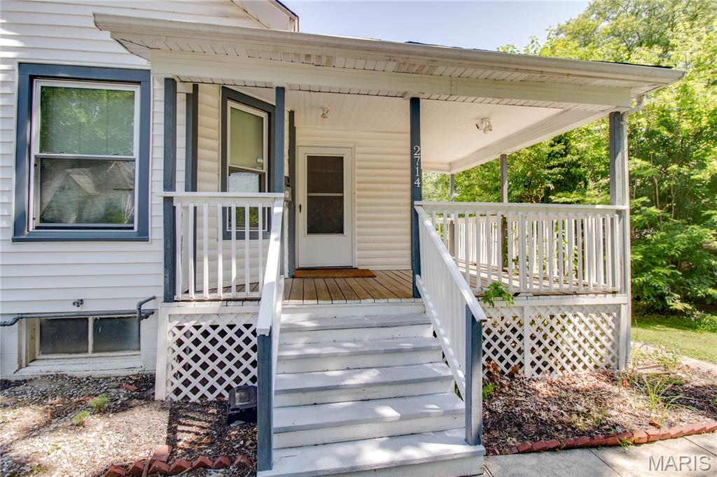 2714 Brown Street Alton, IL 62002 - Photo 4 of 43