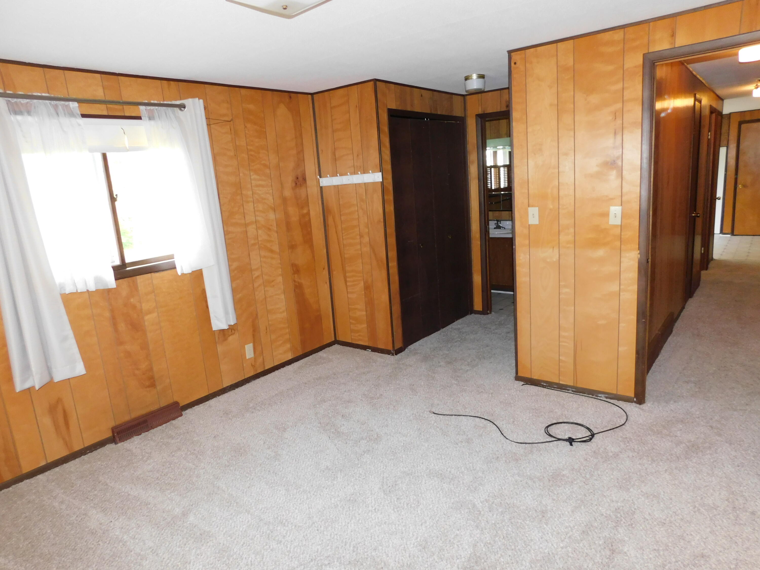 501 Obrien Drive Cheboygan, MI 49721 - Photo 18 of 32 DSCN0992