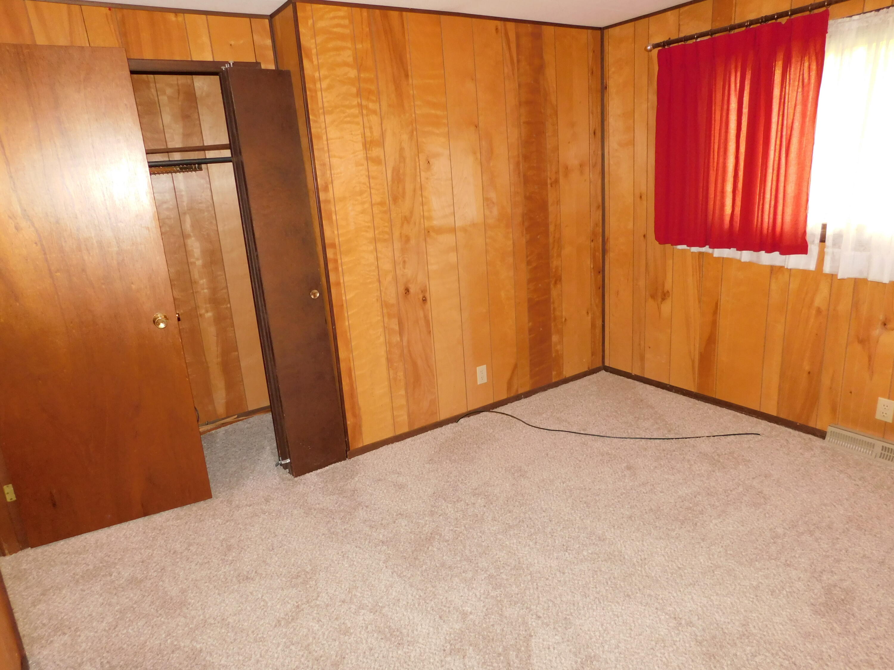 501 Obrien Drive Cheboygan, MI 49721 - Photo 24 of 32 DSCN0985