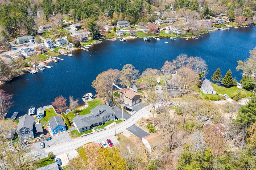 176 Echo Road Glocester, RI 02814 - Photo 3 of 50
