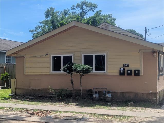 642 Terrace Street, Unit B Jefferson, LA 70121 - Photo 1 of 8