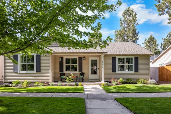 $520,000 | 20612 Daisy Lane, Bend, OR 97702