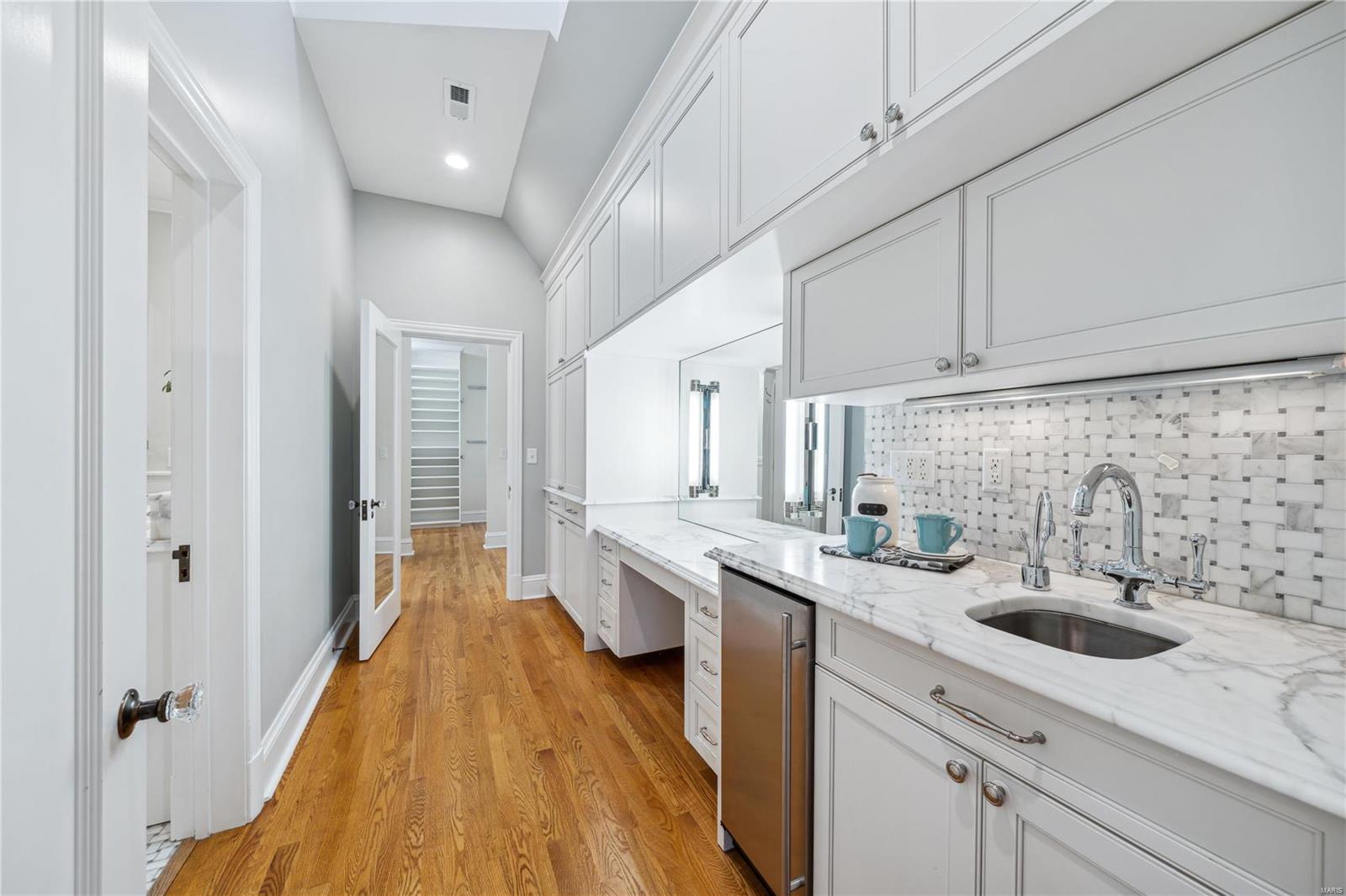 34 Broadview Drive Clayton, MO 63105 - Photo 22 of 42