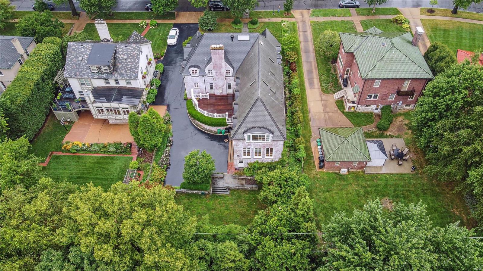 34 Broadview Drive Clayton, MO 63105 - Photo 6 of 42