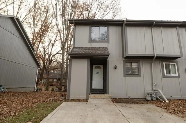 $220,000 | 6556 Charles Street, Shawnee, KS 66216