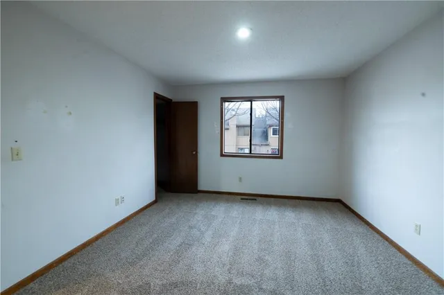 $220,000 | 6556 Charles Street, Shawnee, KS 66216