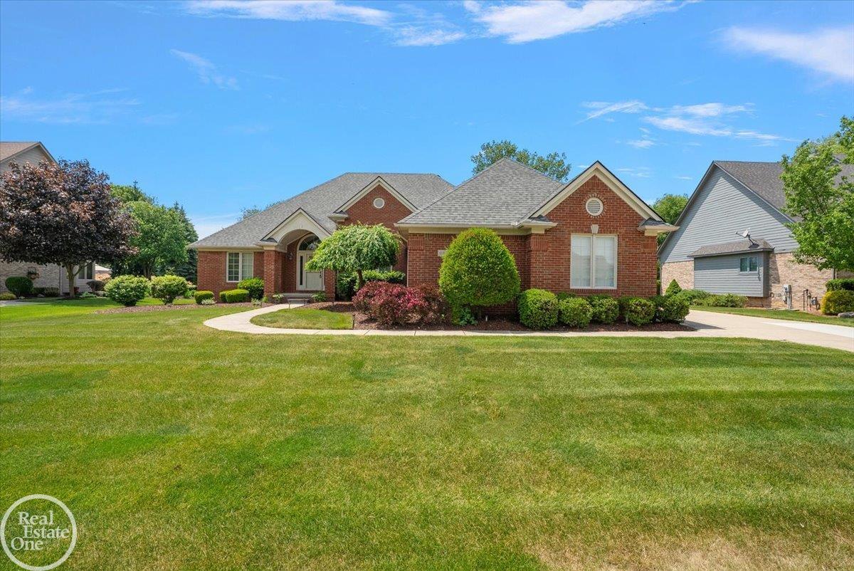 63815 Inverness, Unit #53 Washington, MI 48095 - Photo 5 of 71