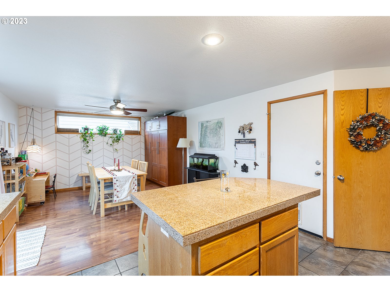4010 Torrington Avenue Eugene, OR 97404 - Photo 11 of 35 a living room with a table and chairs