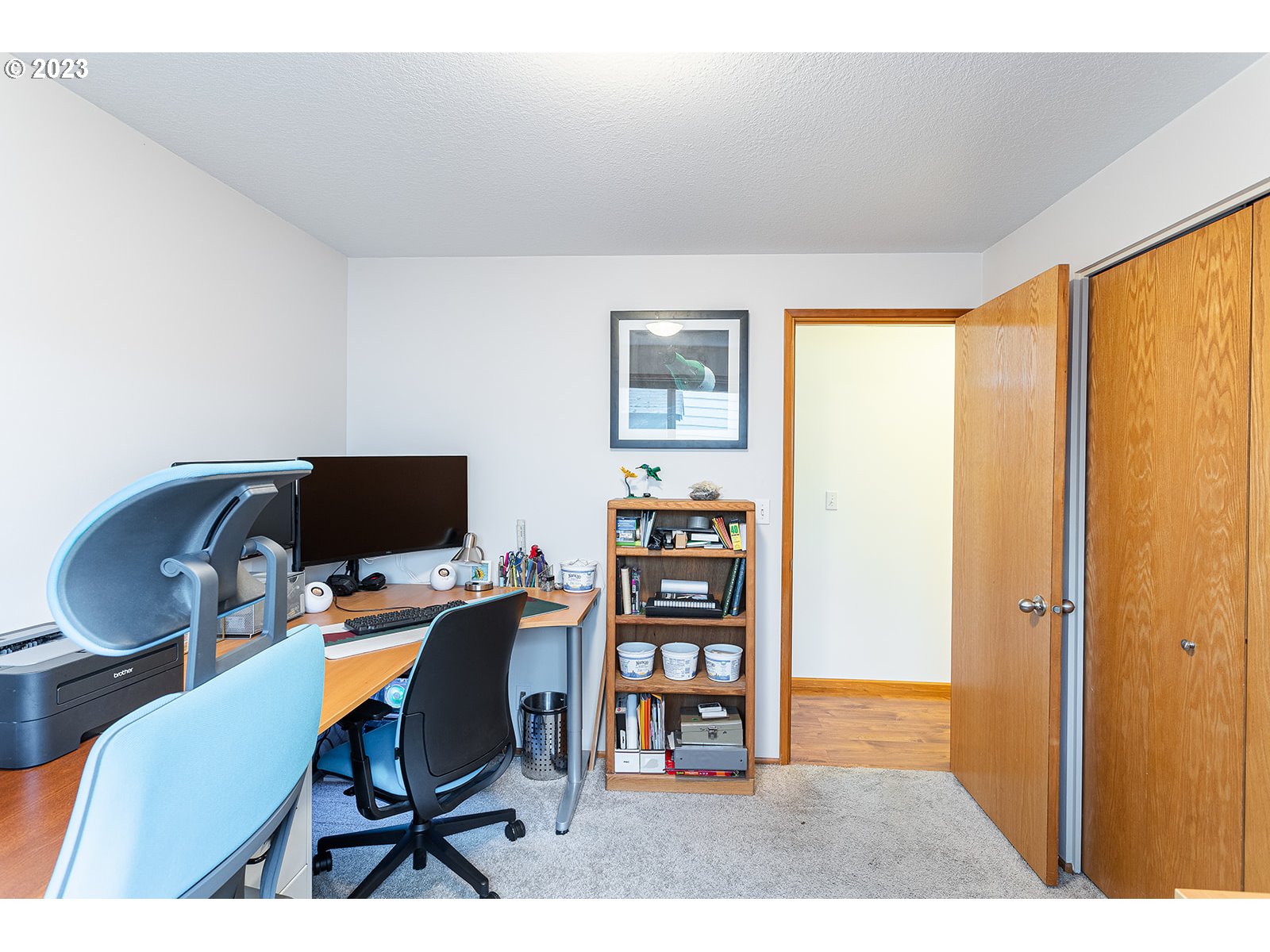 4010 Torrington Avenue Eugene, OR 97404 - Photo 30 of 35 a view of a workspace with furniture and a window