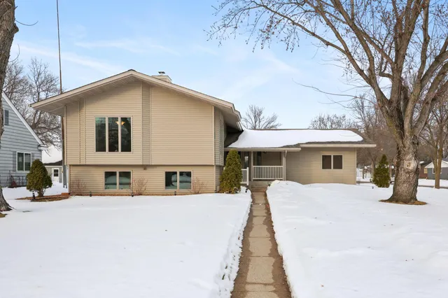 $299,900 | 1201 13th Street North, St. Cloud, MN 56303