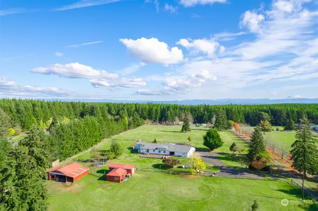 $625,000 | 782 South Military Road, Winlock, WA 98596