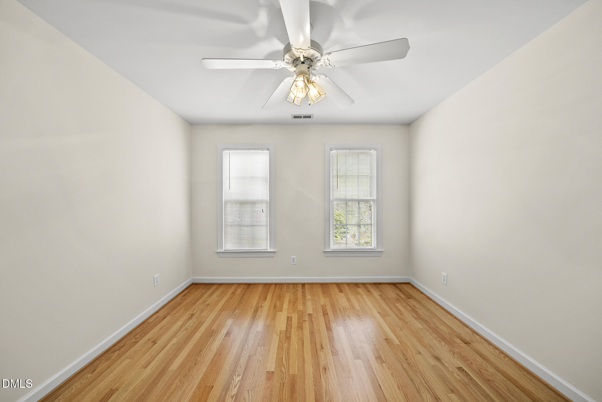 4221 Glen Erin Way Raleigh, NC 27613 - Photo 23 of 54 DSC06607