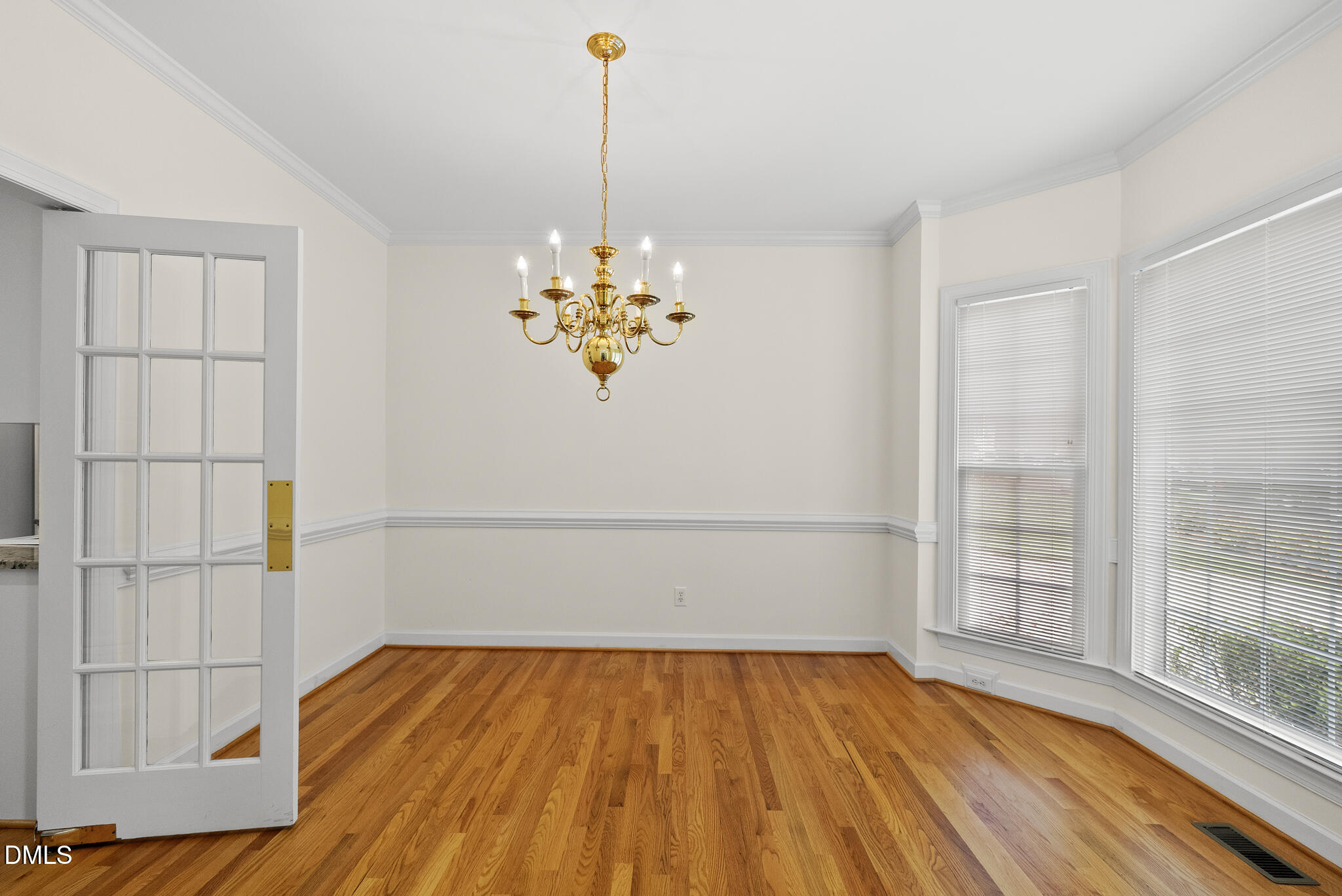 4221 Glen Erin Way Raleigh, NC 27613 - Photo 6 of 54 DSC06541