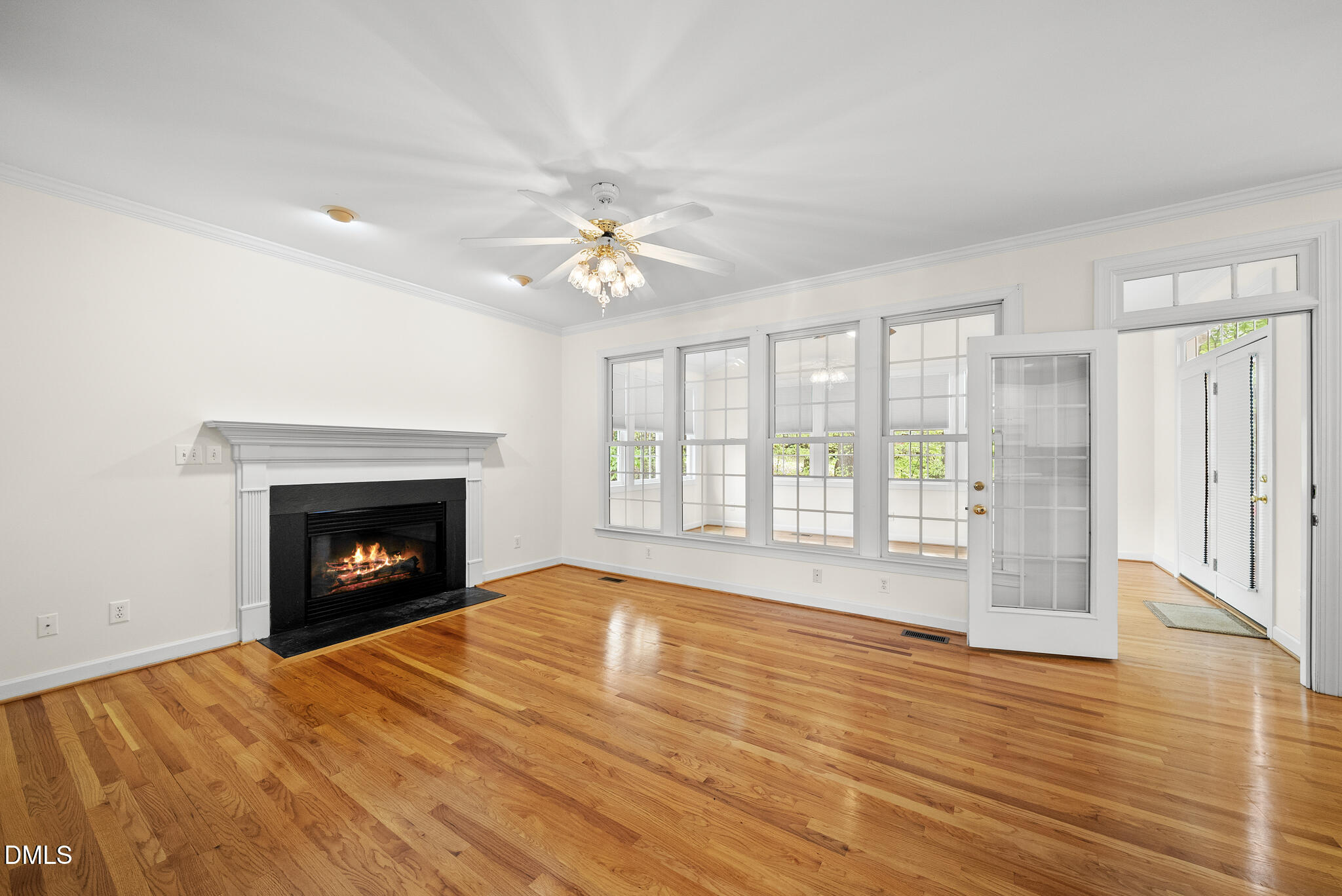 4221 Glen Erin Way Raleigh, NC 27613 - Photo 8 of 54 DSC06550