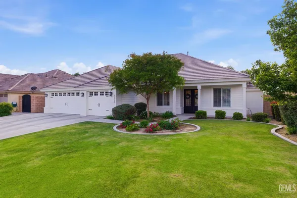 $689,800 | Undisclosed Address, Bakersfield, CA 93314