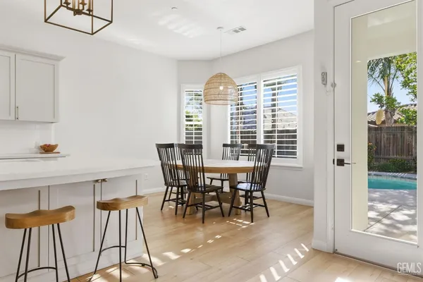$689,800 | Undisclosed Address, Bakersfield, CA 93314