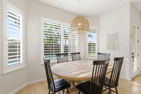$689,800 | Undisclosed Address, Bakersfield, CA 93314