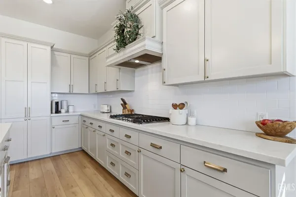 $689,800 | Undisclosed Address, Bakersfield, CA 93314