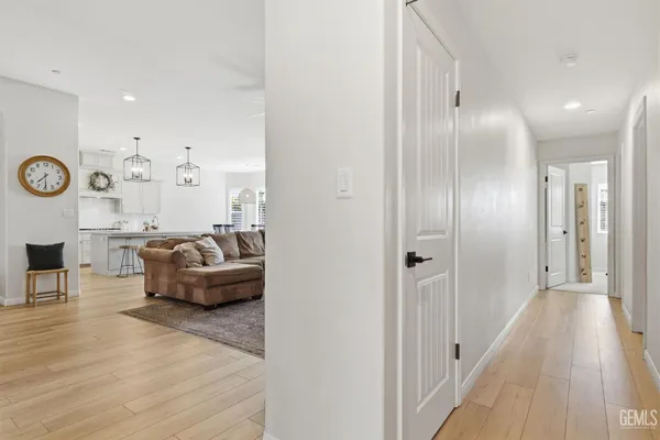 $689,800 | Undisclosed Address, Bakersfield, CA 93314