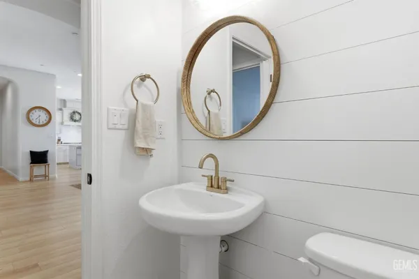 $689,800 | Undisclosed Address, Bakersfield, CA 93314