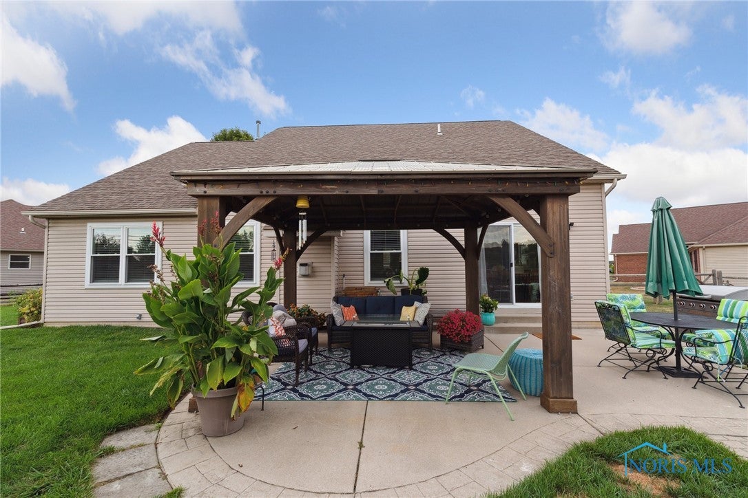 166 Lawai Road Oregon, OH 43616 - Photo 38 of 48 Gallery Image 38