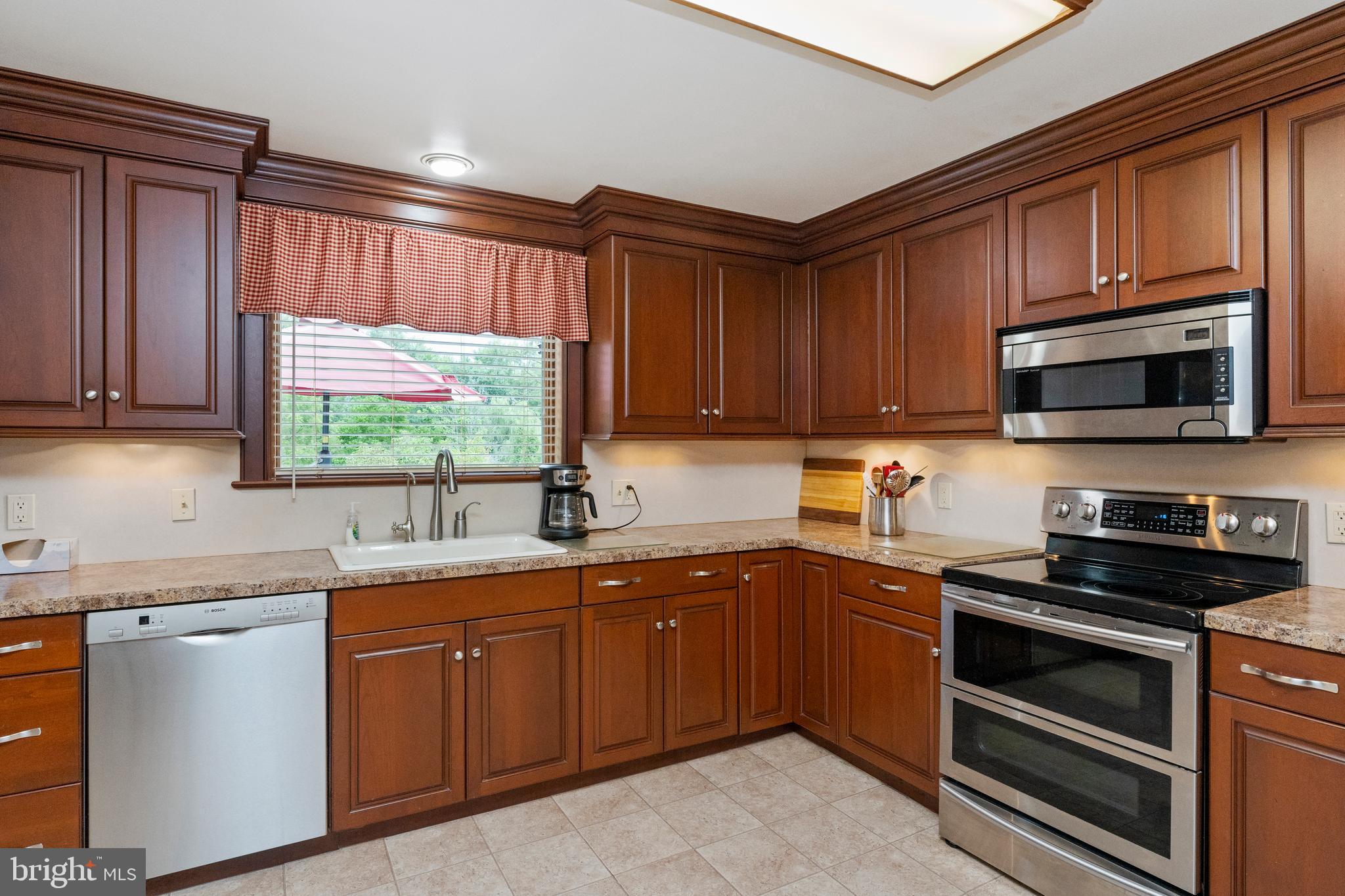 607 Cowpath Road Hatfield, PA 19440 - Photo 7 of 30