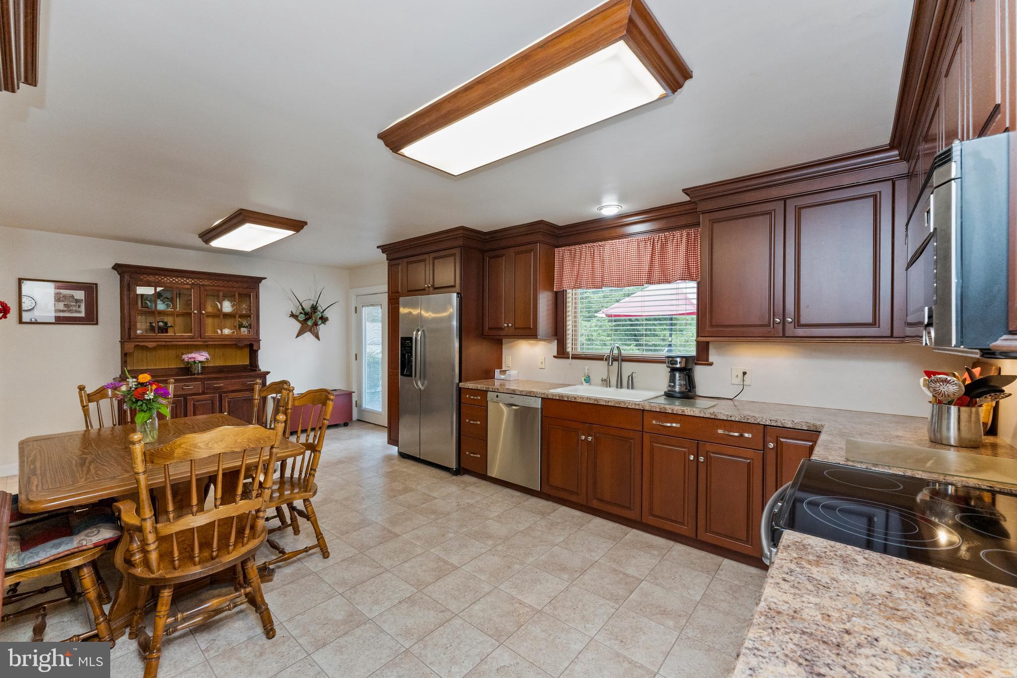 607 Cowpath Road Hatfield, PA 19440 - Photo 8 of 30