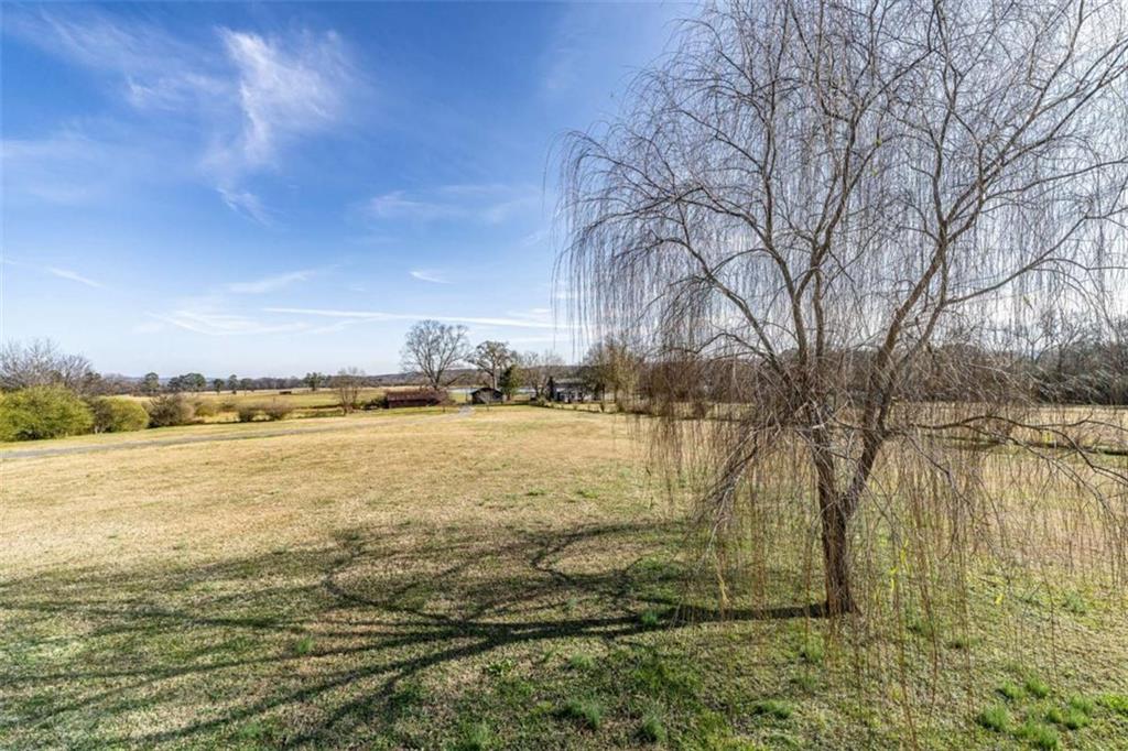 6729 Big Texas Valley Road Northwest Rome, GA 30165 - Photo 5 of 32 a view of an ocean