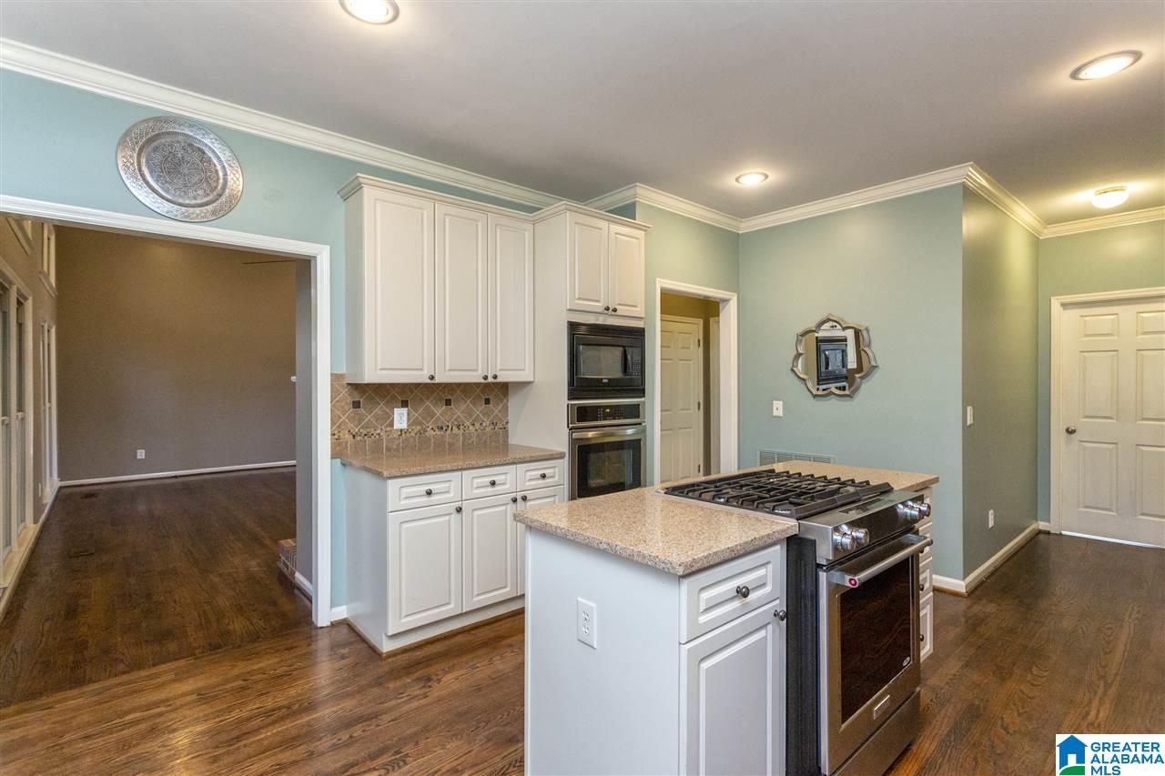 1416 Eden Ridge Circle Birmingham, AL 35244 - Photo 6 of 47