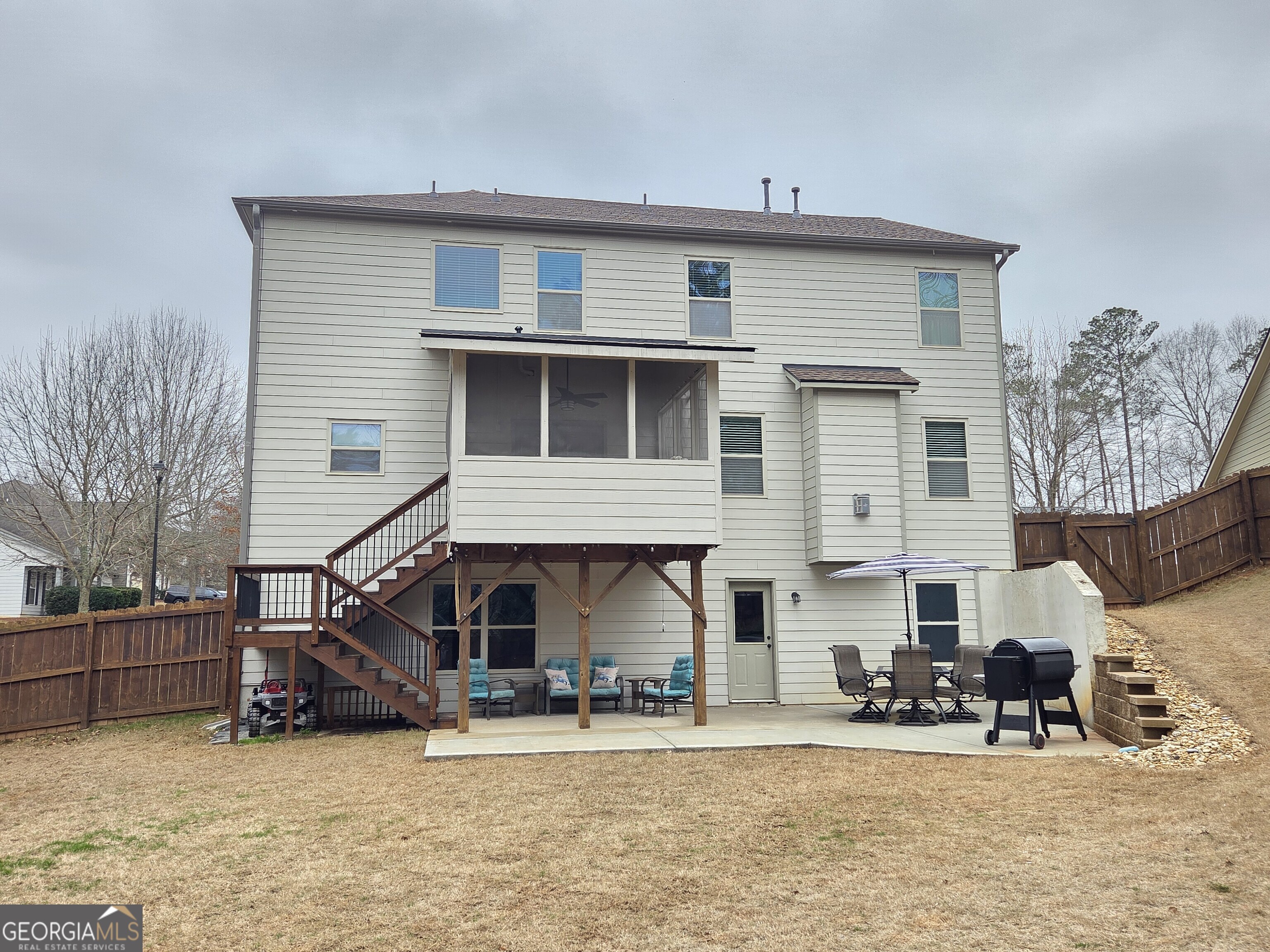 194 Inverness Avenue Newnan, GA 30263 - Photo 3 of 8