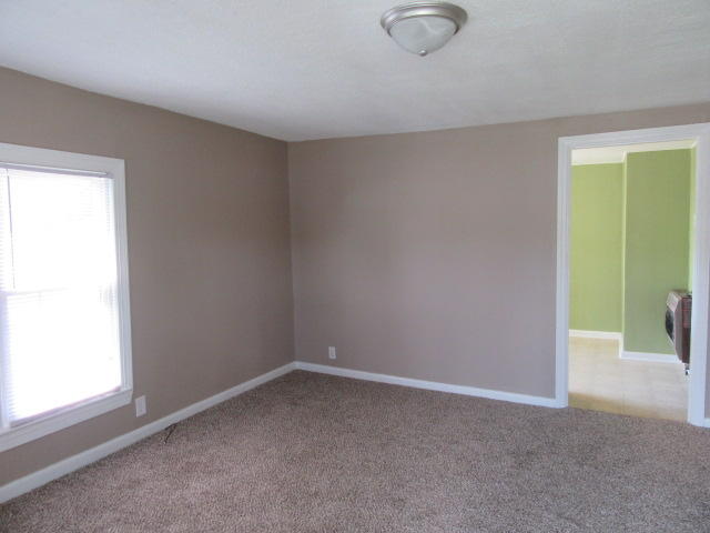815 Mission Ridge Road Rossville, GA 30741 - Photo 5 of 15 Living Room