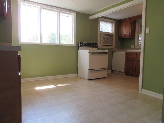 815 Mission Ridge Road Rossville, GA 30741 - Photo 8 of 15 Dining Room