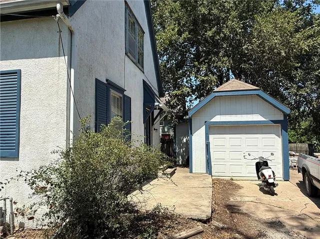 $105,000 | 745 South Princeton Street, Ottawa, KS 66067