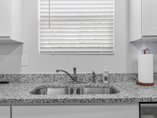 $279,900 | 329 Carramore Drive, Inman, SC 29349